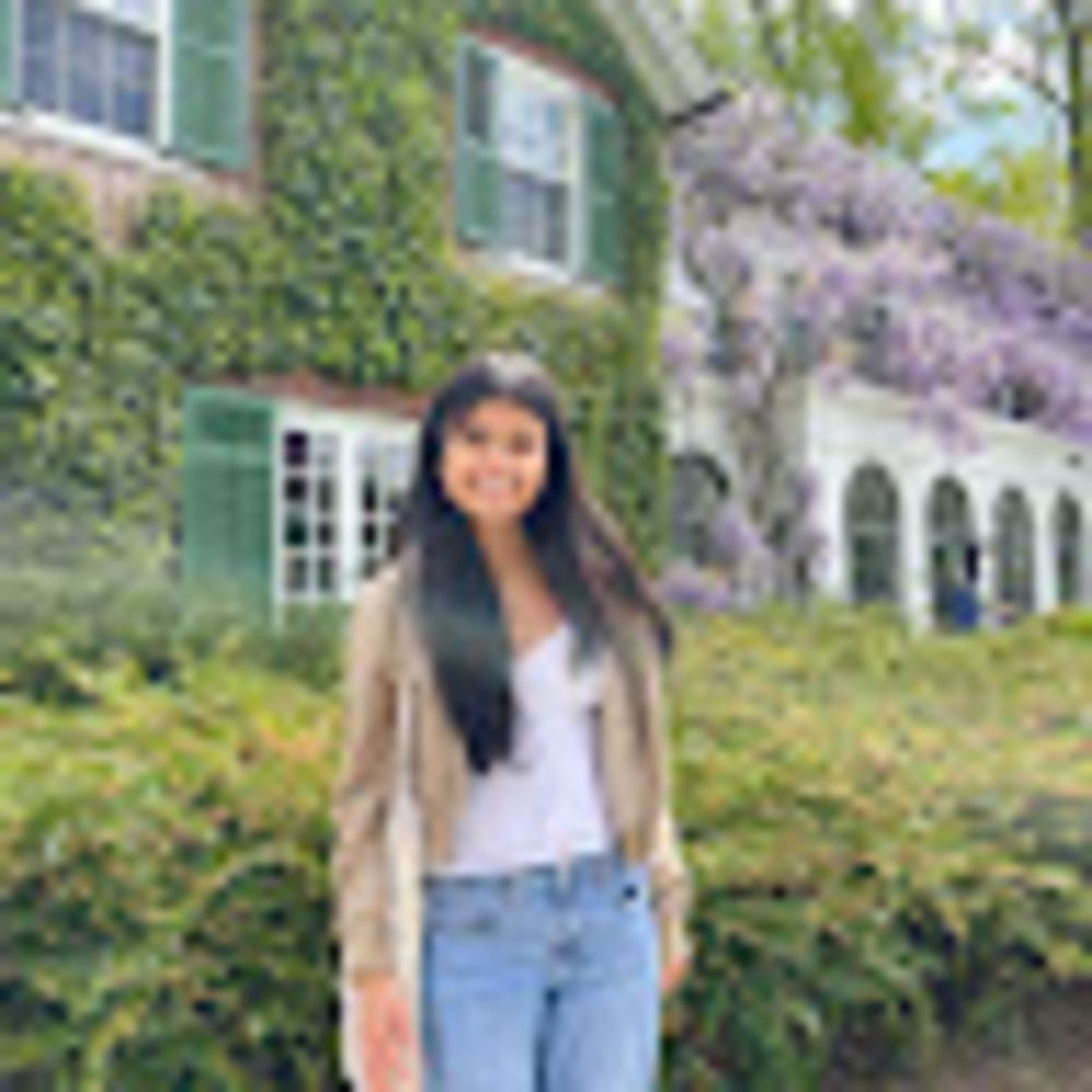 Meet your Posher, Juhi